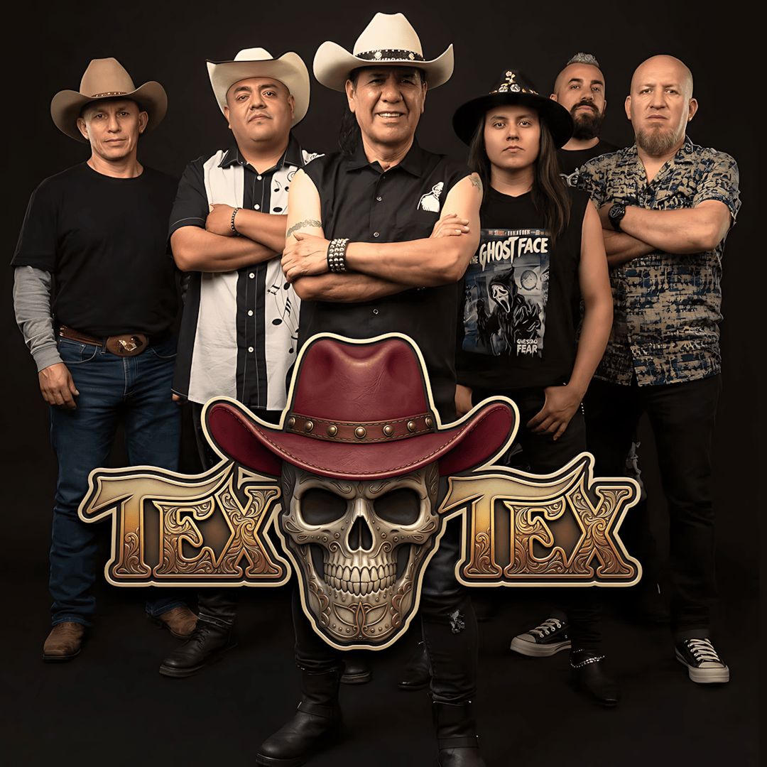 Tex Tex cumple 40 años sin venderse, sin pedir permiso, sin traicionar el barrio. El rock ejidal sigue vivo. Léelo en Studio. #TexTex #PlétoraMusic #RockEjidal
