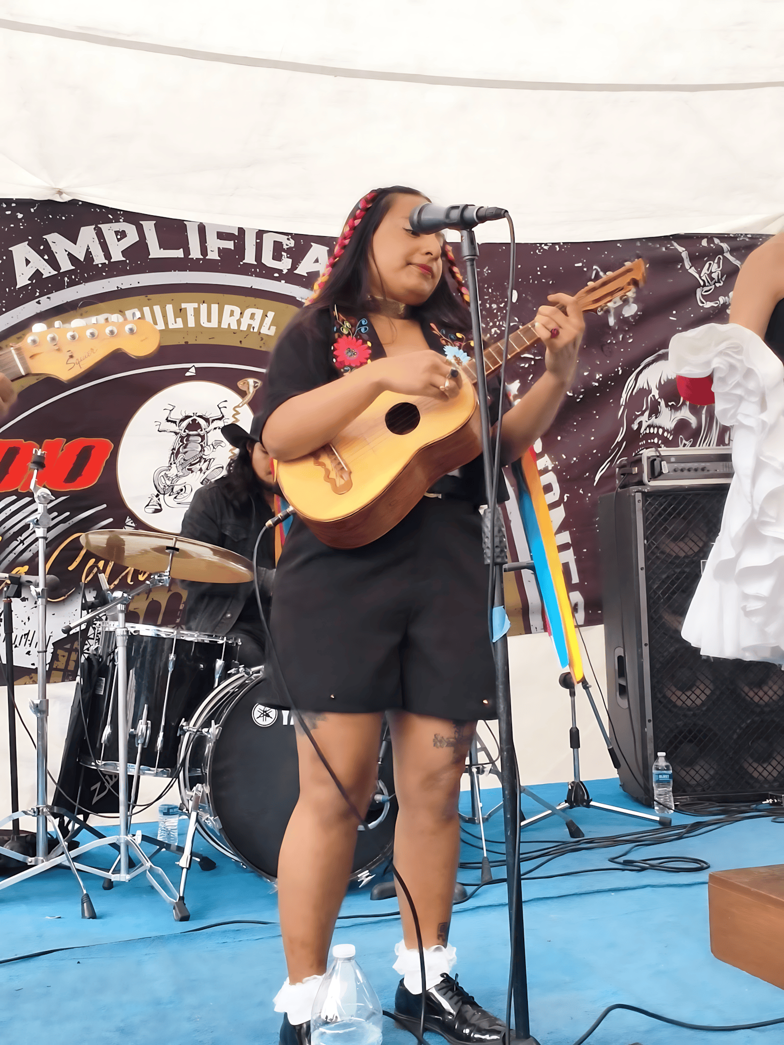 Auikal Canto de Agua hace reggae en náhuatl y no pide permiso. Revitalización lingüística que se baila. Escúchalos en Plétora Music. #Auikal #PlétoraMusic #NáhuatlSinPermiso